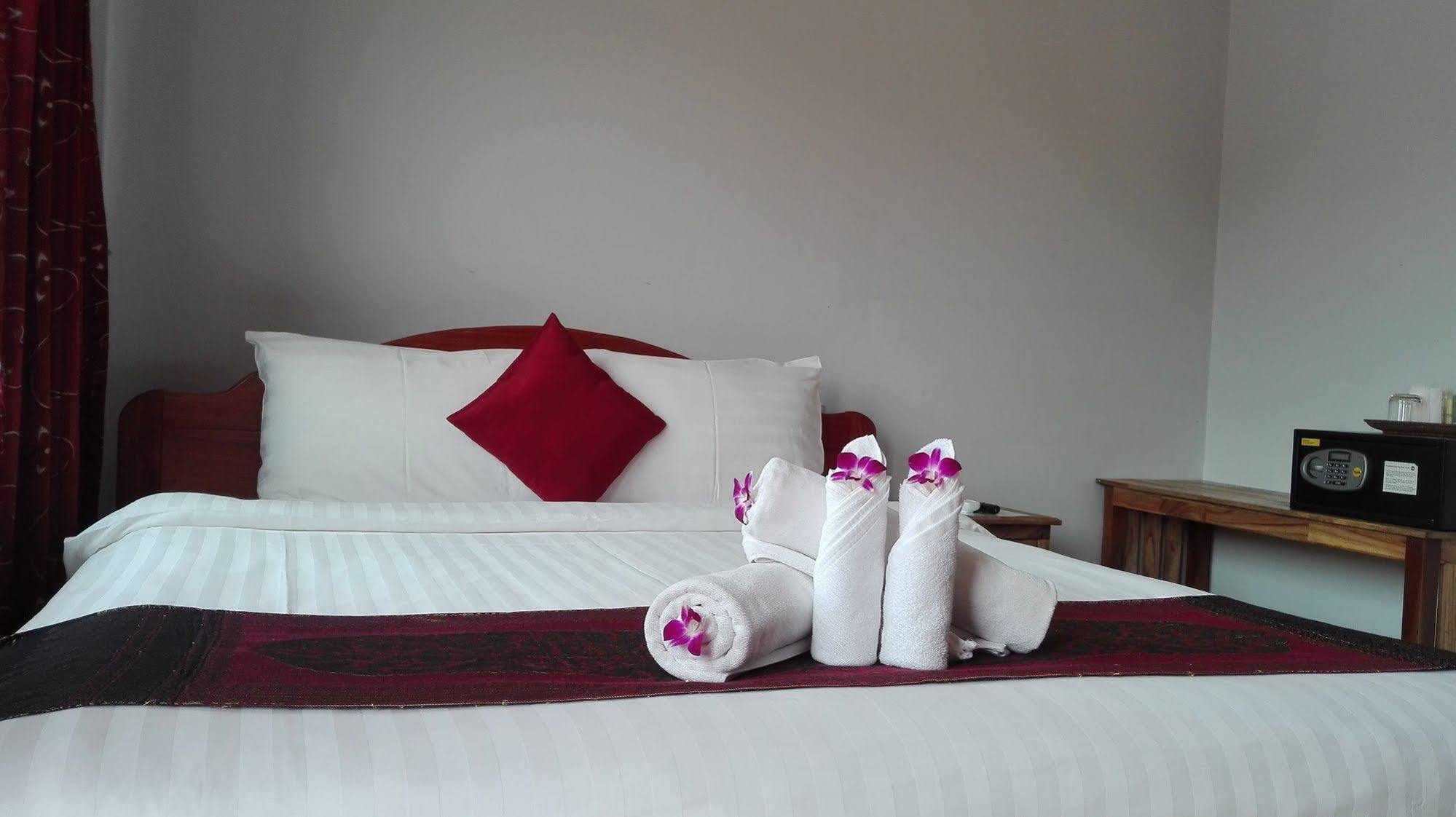 Golden Premier Inn Siem Reap Extérieur photo